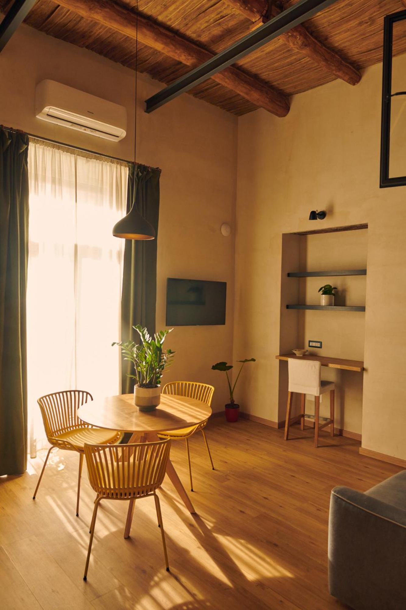 Dada Home, Loft Di 38 Mq Tra Napoli E Pompei Портичи Екстериор снимка